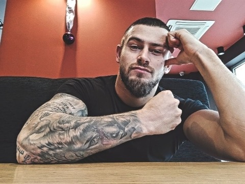 Video leaks akadski