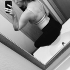 akinnexo (Aria) OnlyFans content 

 profile picture