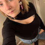 Onlyfans leaked ashh_milf 

 profile picture