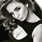 ashleegraham OnlyFans Leak 

 profile picture