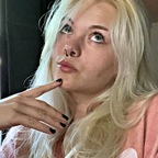 assholevi Profile Picture