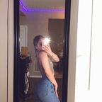 ayvonnek Profile Picture