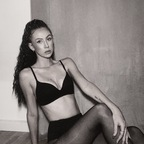 Becca.brn (becca.brn) Leaks OnlyFans 

 profile picture