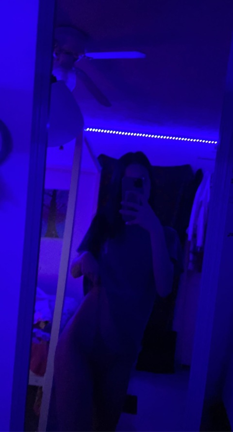 Video leaks below5feet