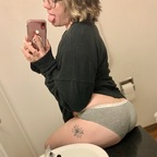 bluebunny97 (Elizabeth) free OnlyFans Leaked Pictures and Videos 

 profile picture