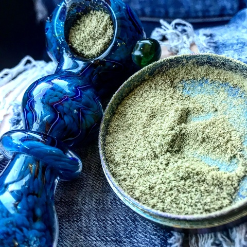 Video leaks cannabiskate