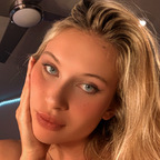 cluelessthot (elle) free OnlyFans Leaked Pictures and Videos 

 profile picture