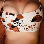 Download cowgirl72 OnlyFans leaks for free 

 profile picture