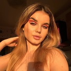 crimson.moon Profile Picture