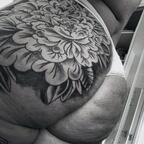 Free access to (curvesandtattooes) Leaks OnlyFans 

 profile picture