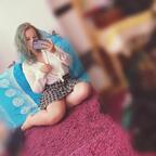 cuteeweirdo Profile Picture