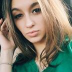 cutelilsinner Profile Picture