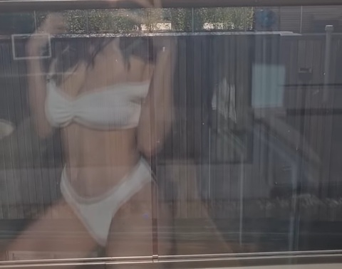 Video leaks danielleksharp