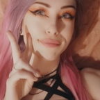 DazedDamsel @dazeddamsel Leak OnlyFans 

 profile picture