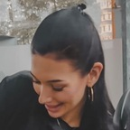 delinarose Profile Picture