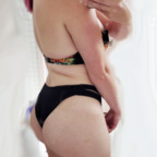 dumpyhumpy (Asster 🍑) free OnlyFans Leaked Videos and Pictures 

 profile picture