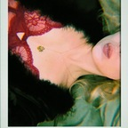 angel @earth-and-roses Leaked OnlyFans 

 profile picture