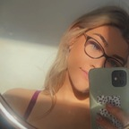 ellie.may (Ellie May) OnlyFans Leaked Pictures and Videos 

 profile picture