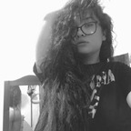 elzbthrmezgnez (Elizabeth Ramírez) OnlyFans Leaks 

 profile picture
