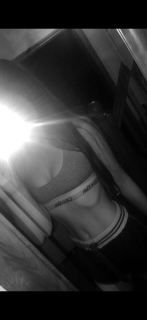 Video leaks emelia.01