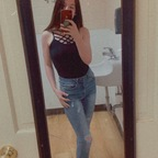 Emily (@emily.xoxoxo) Leaks OnlyFans 

 profile picture