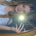 Emily (@emilyy.xx) Leaked OnlyFans 

 profile picture