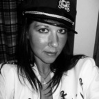 erryn OnlyFans Leak 

 profile picture