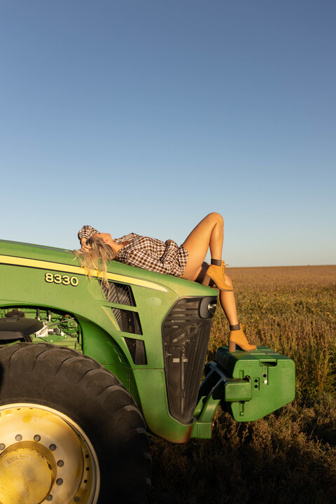 Video leaks femalefarmerrancher