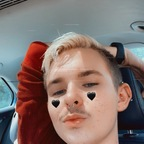 18 y/o twink geektwink0 Leak OnlyFans 

 profile picture