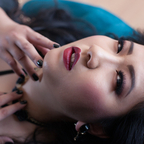 glamvixen (THICCC &amp; NERDY Asian 🍑🍑) OnlyFans Leaks 

 profile picture