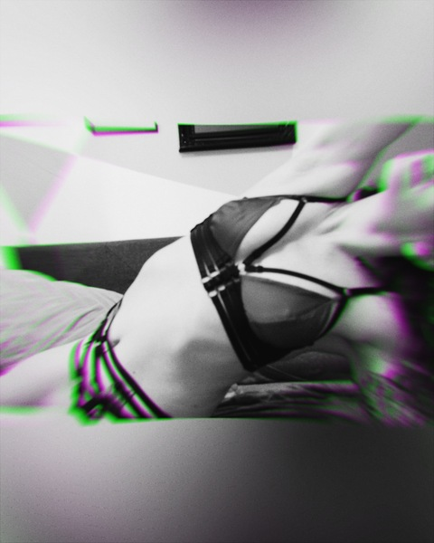 Video leaks halle.ween