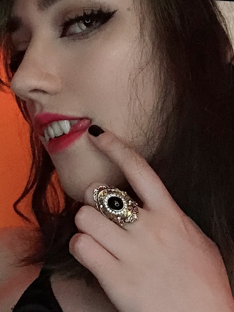 Video leaks hellflowers