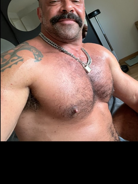 Video leaks hot_butt
