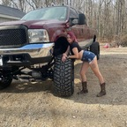 hotmomma2019 (Heather) OnlyFans Leaked Videos and Pictures 

 profile picture