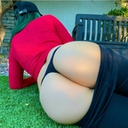 itzonlyskye Profile Picture