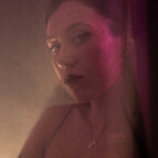 ivyvelour Profile Picture