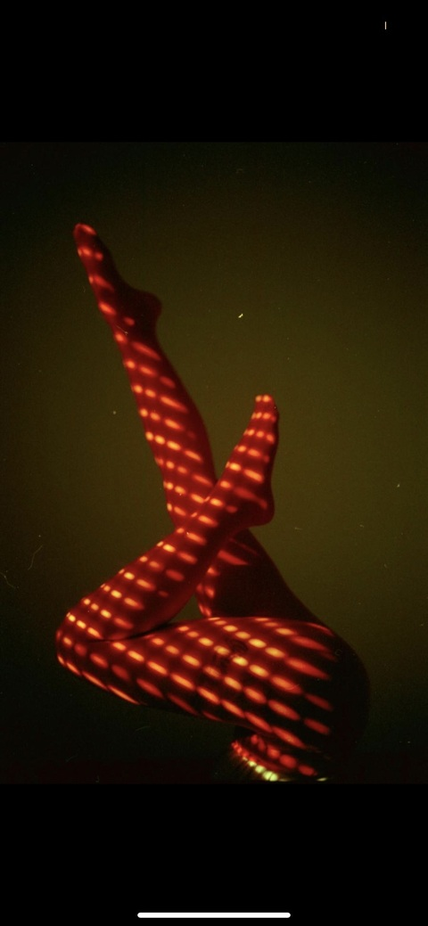 Video leaks iwantamber