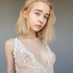 kit_tt_yy Profile Picture