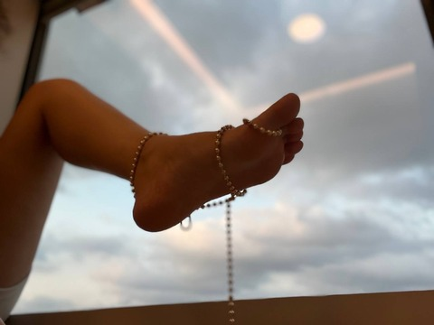 Video leaks lady.ariana.feet