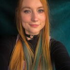 ladyinredhead Profile Picture