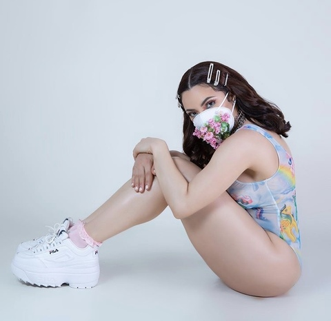 Video leaks lamaterialista1