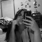 laurenjulia Profile Picture