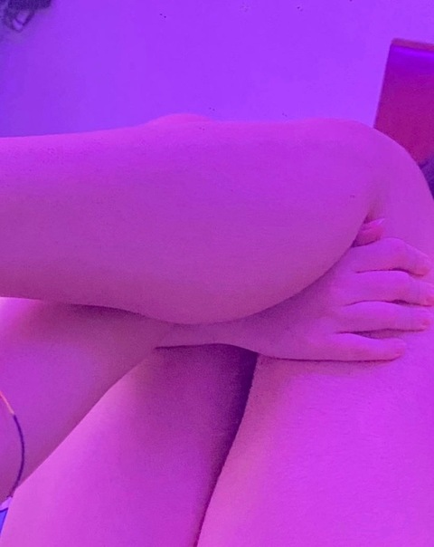 Video leaks laysitaa