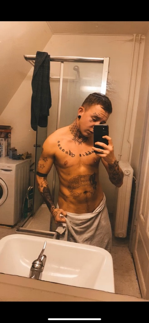 Video leaks liamfriisa