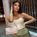 llnzz (Lucia Almaksus) OnlyFans content 

 profile picture