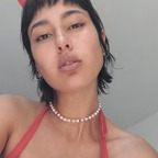 lolaratza Profile Picture