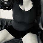 LovelyLadyLuck7 @lovelyladyluck7 Leaked OnlyFans 

 profile picture