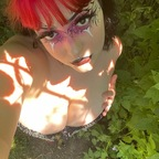 lovelylayner Profile Picture