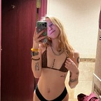 lovergirlliv Profile Picture