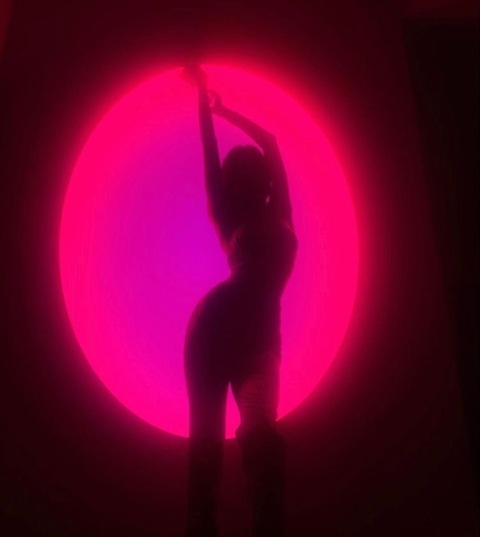 Video leaks lovestorytells